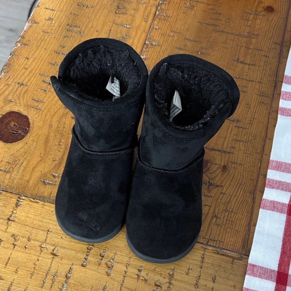 Jumping Beans Cozy Black Kids Boots
